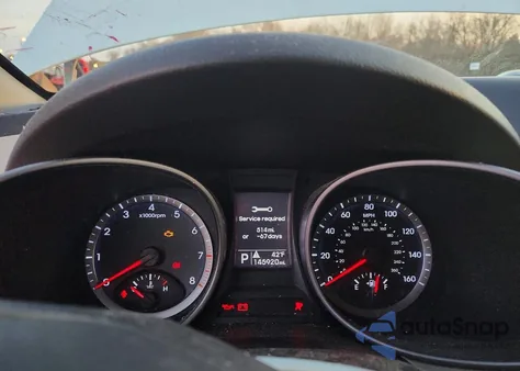 2016 Hyundai Santa Fe Sport z USA, uszkodzony, nr VIN 5XYZU3LB4GG330819